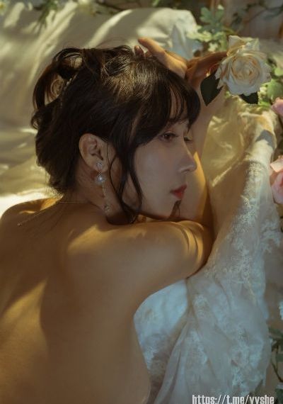 韩国女教师2017完整版_4K在线播放