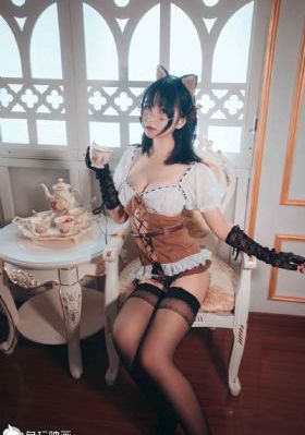 迪拜的女孩第二季_DVD迅雷电影在线