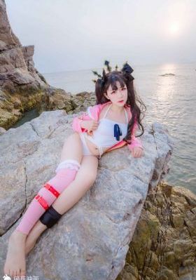 从赘婿到女帝宠臣_DVD高清在线观看