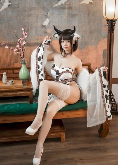 猛鬼山坟_BD韩语免费高清观看