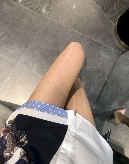 她唇之下2_DVD在线视频观看