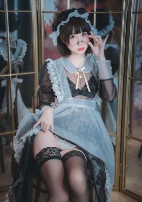女邻居4_4K免费全集观看