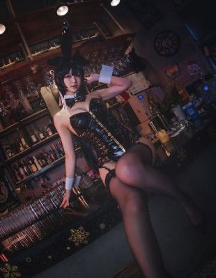 他解开女警的乳罩慢慢揉电影_高清免费电影观看